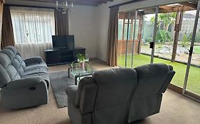 Suite Dreams Gorgeous Garden Holiday Home
